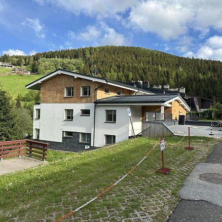 Apartman Oriens Pec Pod Snezkou Exterior photo
