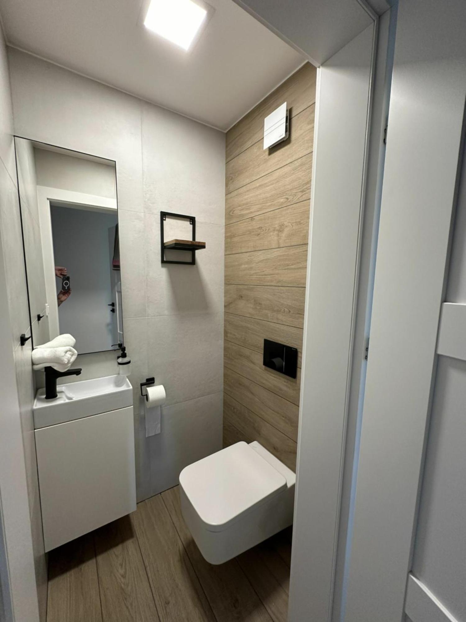 Apartman Oriens Pec Pod Snezkou Exterior photo
