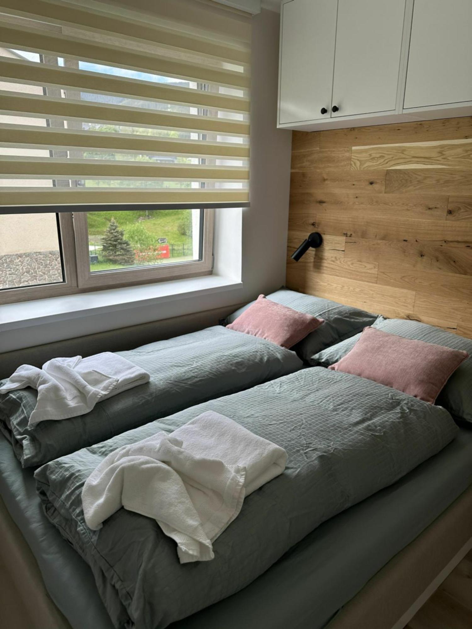 Apartman Oriens Pec Pod Snezkou Exterior photo