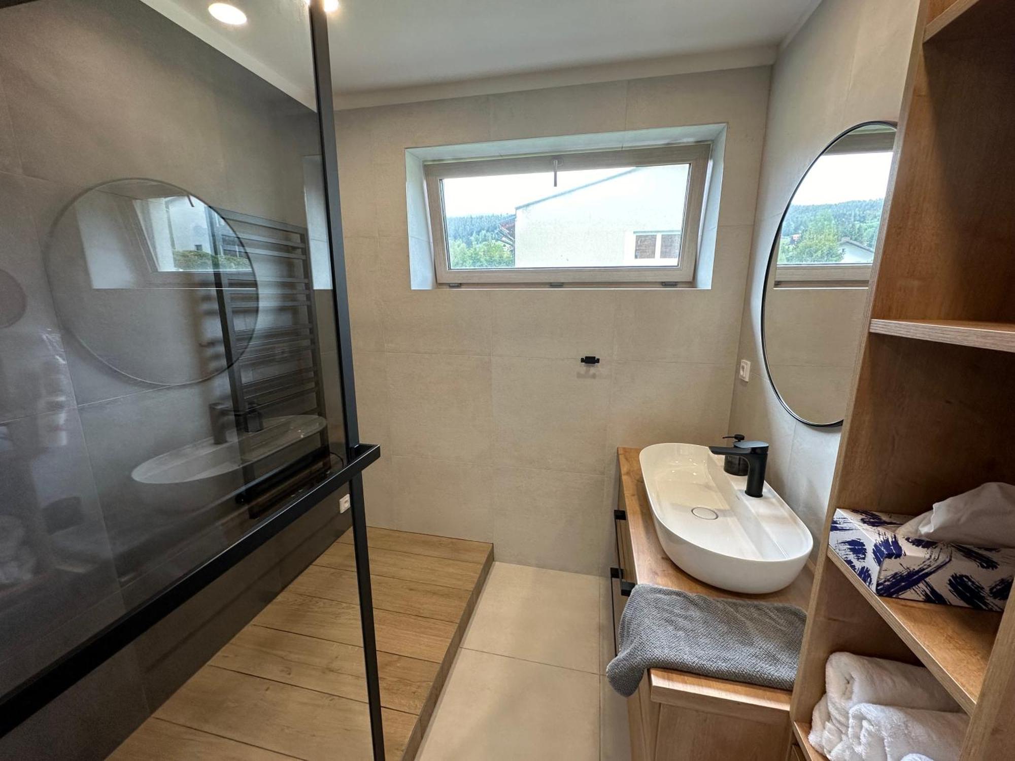 Apartman Oriens Pec Pod Snezkou Exterior photo